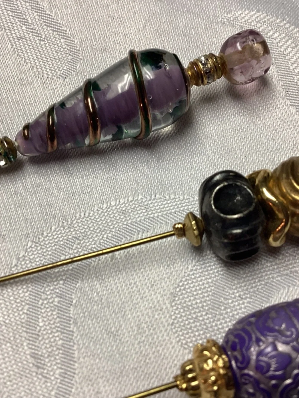WOMENS sticking pins  3 piece lot fabulous. BROOCH / HAT. ETC